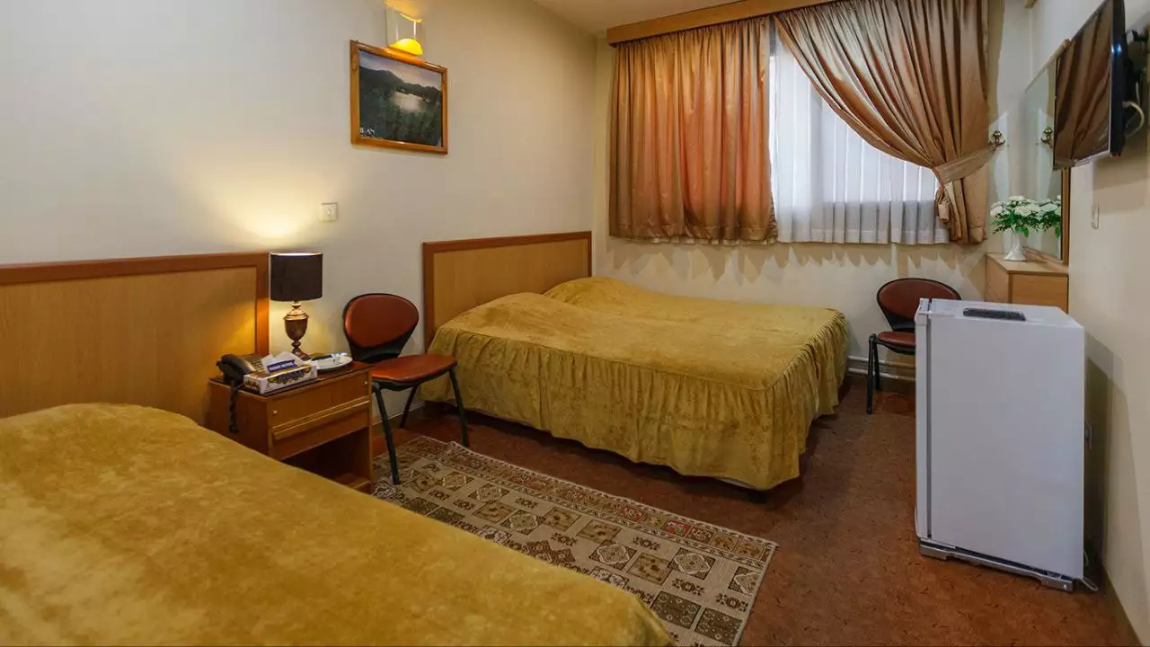 Alibaba https://cdn.alibaba.ir/ostorage/hotel-accommodation-images/681a2c44f6e8766ef96f528d_سه تخته.webp